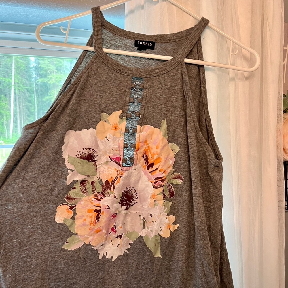 Torrid tank top